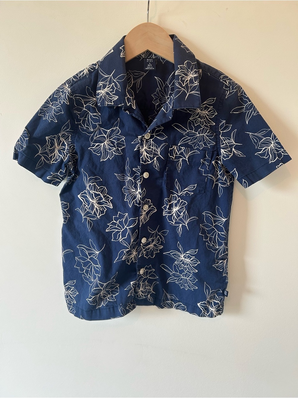 GAP Kids Navy Short-Sleeve Floral Button-Down Shirt